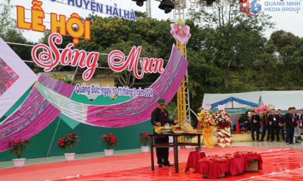 Phát huy giá trị văn hóa dân tộc thiểu số trong phát triển du lịch