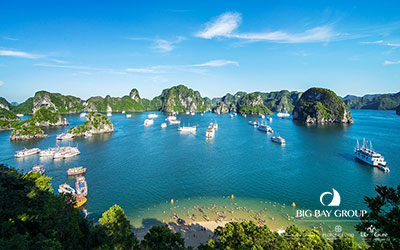 Ha Long Bay Day Cruise or an Overnight Cruise?