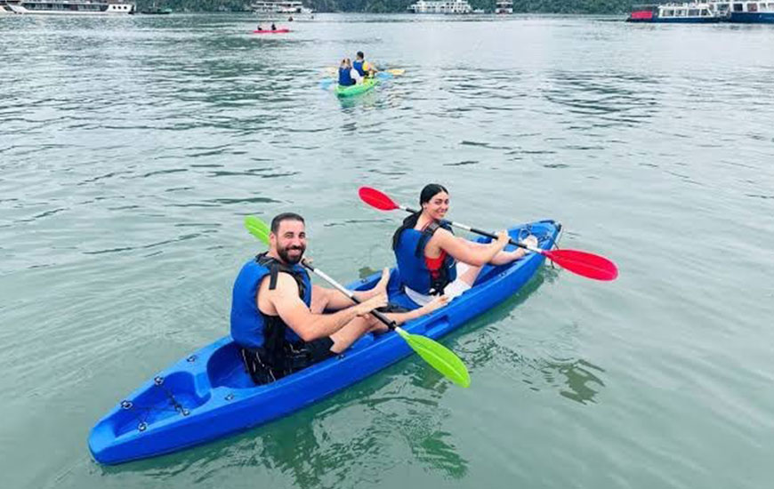 Paddle Beyond the Ordinary in Lan Ha Bay with Peony Cruises